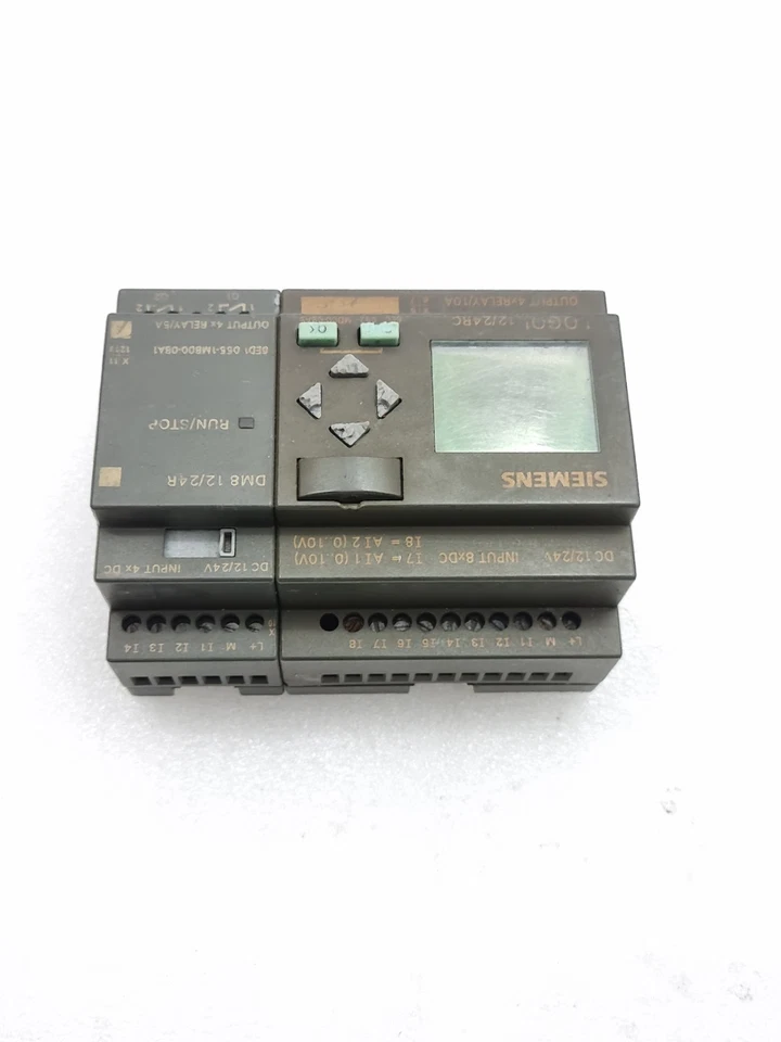 Siemens 6ED1052-1MD00-0BA5 Logo With 6ED1055-1MB00-0BA1 Expansion Module